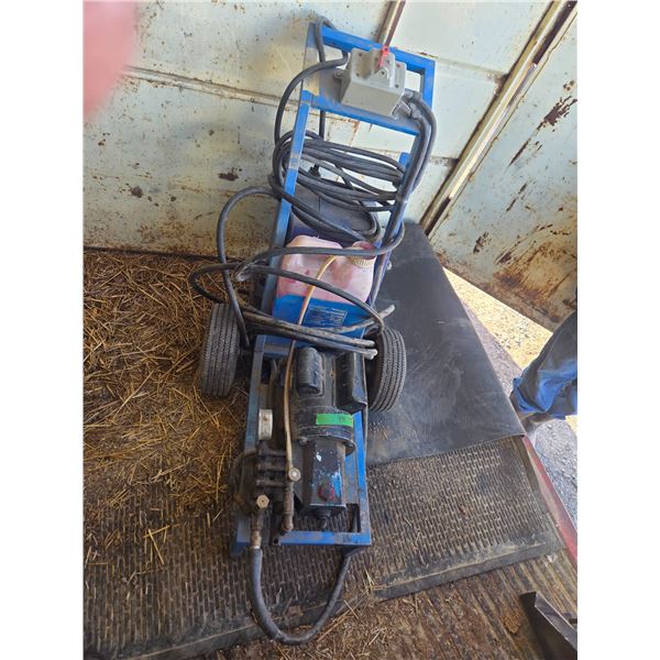Pressure Washer
