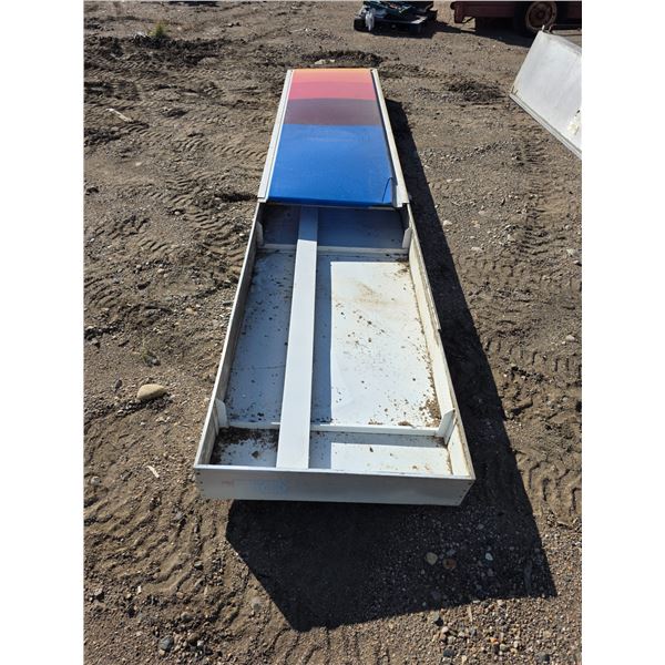 Sign canister unit- 15ft by 3ft