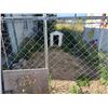 Image 2 : *OFFSITE* Dog Run & Doghouse