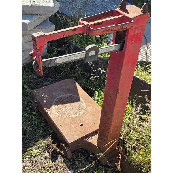 *OFFSITE* Large Avery Scale