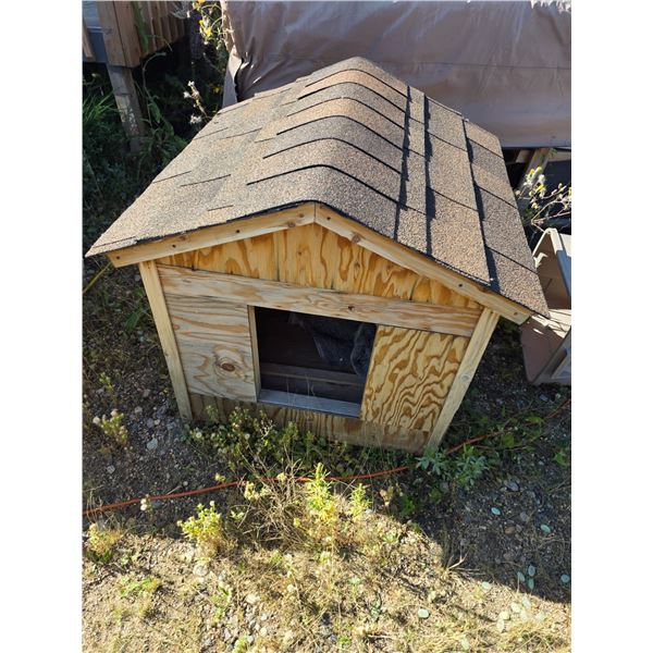 *OFFSITE* Doghouse – 3’x 3’x 3’
