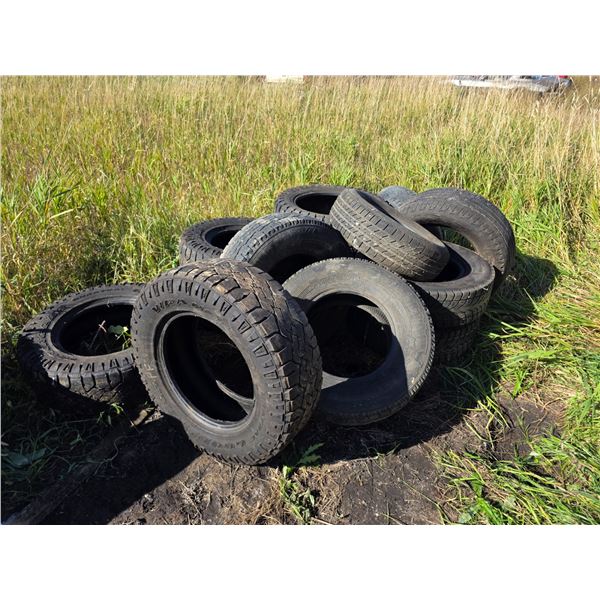 *OFFSITE* Lot of Assorted Tires