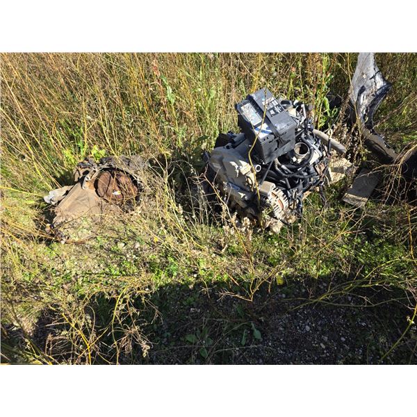 *OFFSITE* Engine w/ Transfer Case & Tank