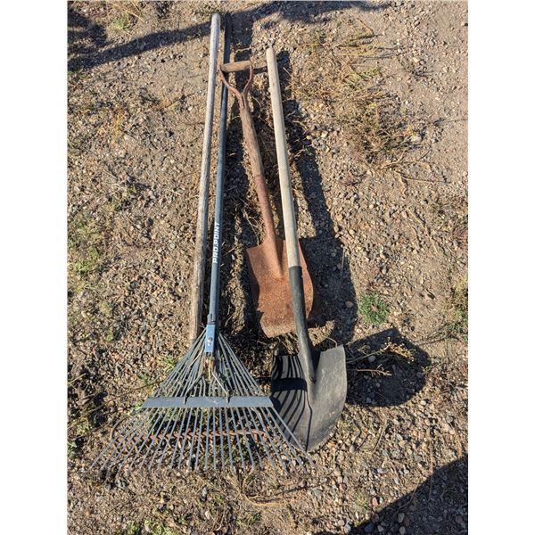 *OFFSITE* (2) Shovels, (2) Rakes