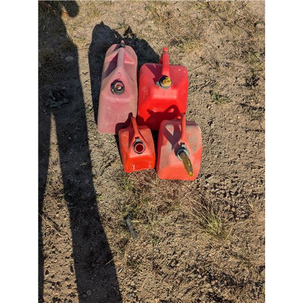 *OFFSITE* (4) Fuel Cans
