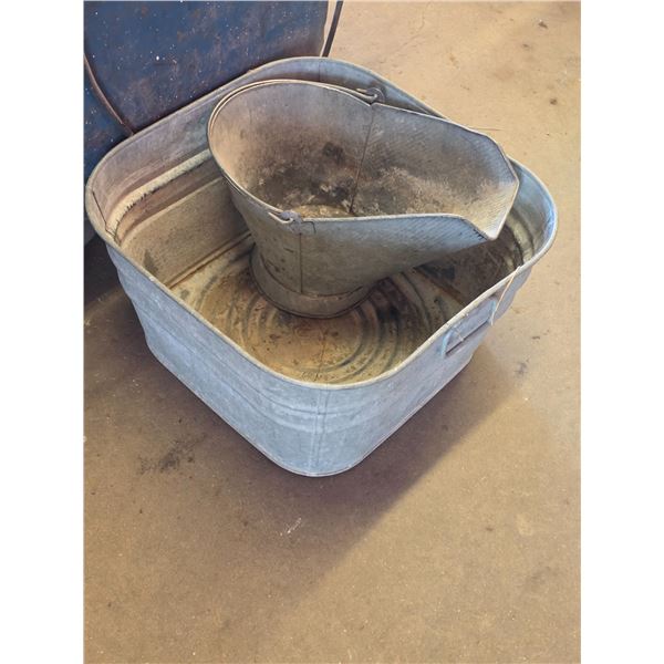 *OFFSITE* Galvanized Tub & Coal Pail