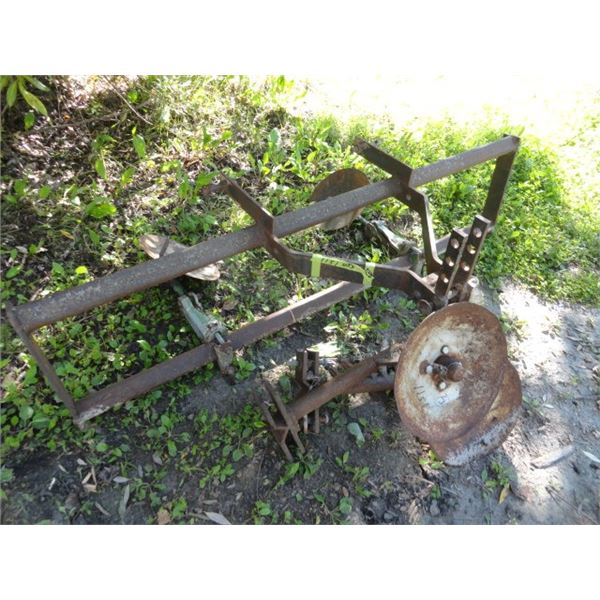 1- or 2-Row Potato Hiller