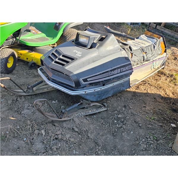 Arctic cat snow mobile- VIN: 7041027
