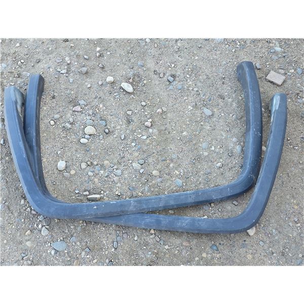 Plastic fenders