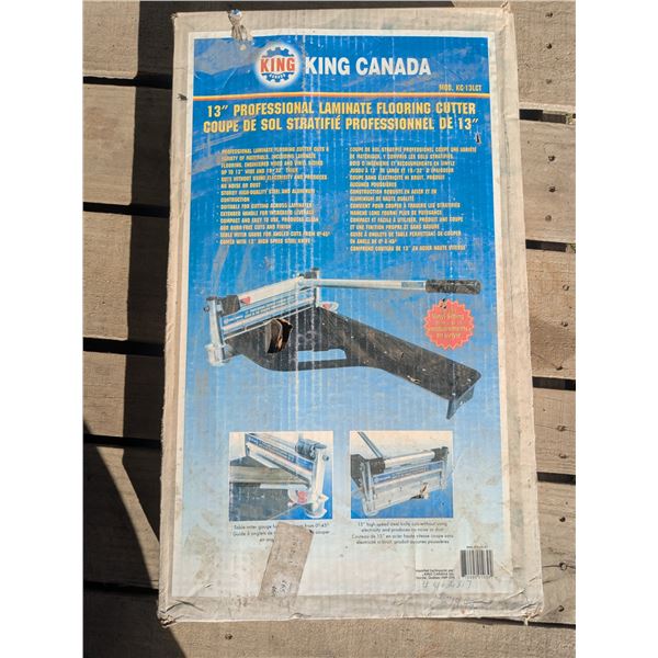 NEW King Canada Laminate Flooring (Vinyl Siding) Cutter