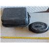 Image 1 : (2) Roaster Pans – Large Rectangle, Small Oval