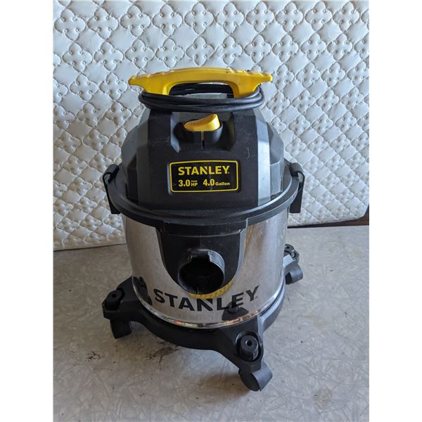 4-Gal Stanley Shop Vac, 3HP