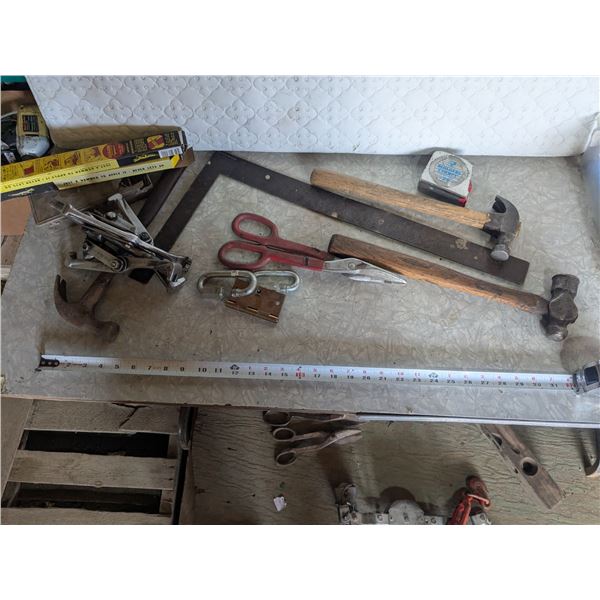 Mixed Tools & Hardware Lot