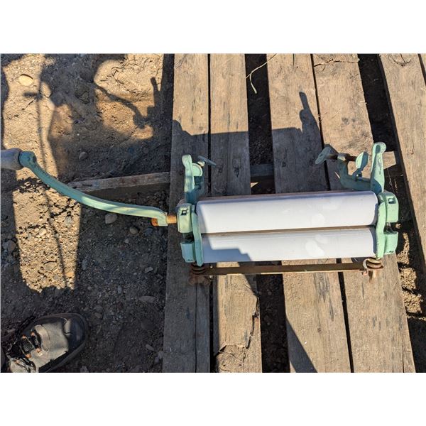 Vintage Hand Crank Clothes Ringer