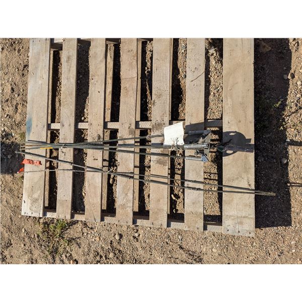 (2) Antennas for Military Vehicles