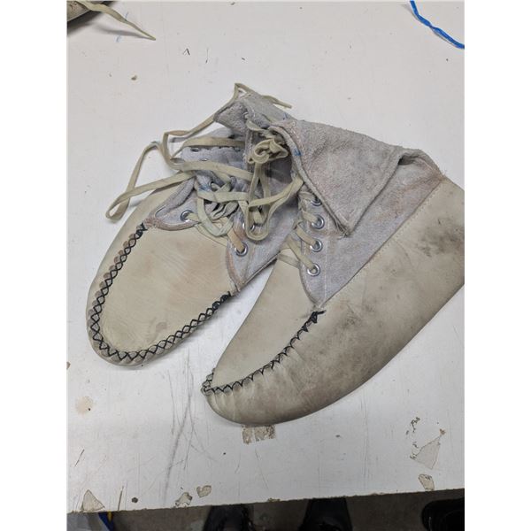 Handmade Moosehide Lace-Up Mukluks, 10” Heel to Toe