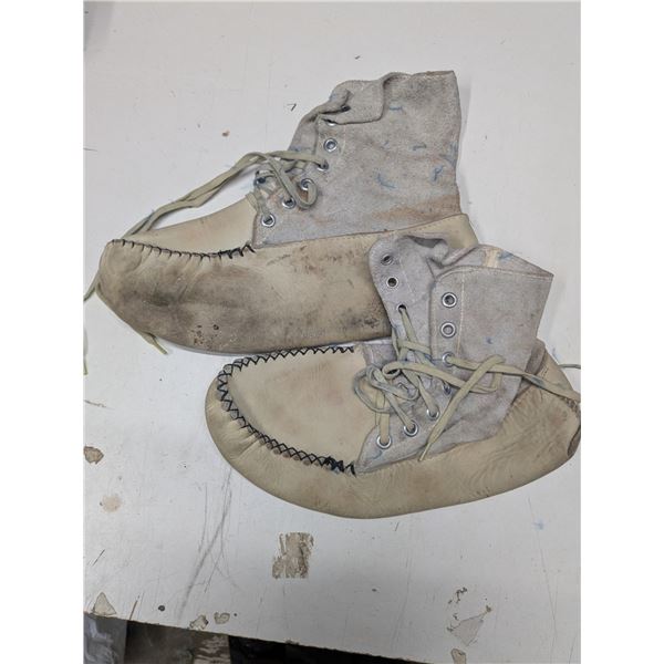 Handmade Moosehide Lace-Up Mukluks, 11” Heel to Toe