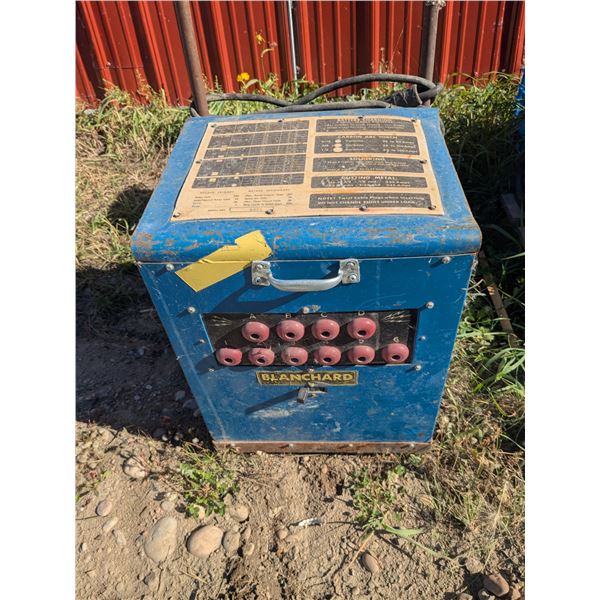 Vintage Single Phase 220 V Arc Welder (Blanchard, Saskatoon)