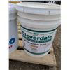 Image 2 : 10 Gallons Paint/Primer Product