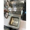 Image 1 : SS  Wall Mount Hand Sinks - 2
