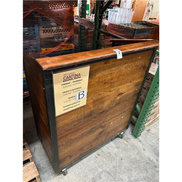 Rolling Hostess Station
