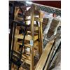 Image 1 : 4-Light Oak High Chairs - One Nds Assembly - 4 X $