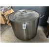 Image 1 : Large Lidded Stock Pot