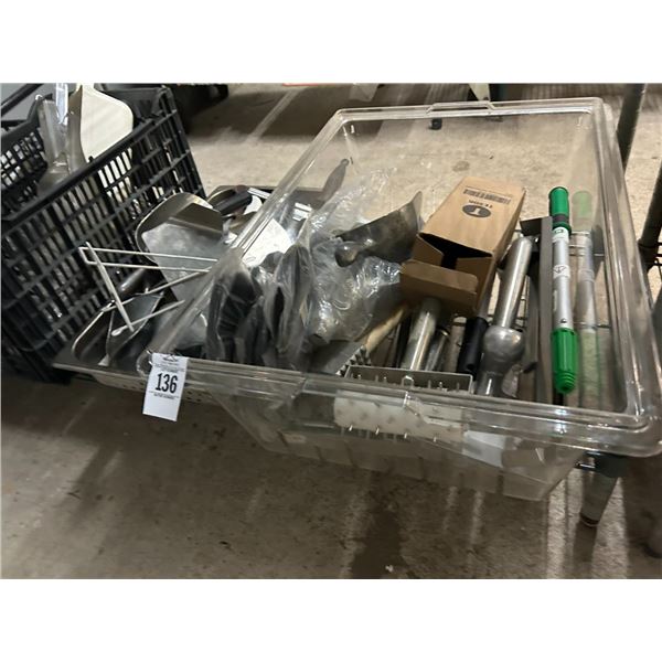 Crates 4  w/Asst. Utensils, Scoops