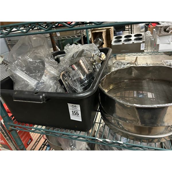 Bus Pan w/Dough Droppers, Sifter, Cake Plate