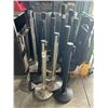 Image 1 : 14-Crowd Control Stantions - 14 X $