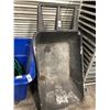 Image 1 : Black Rubbermaid Garden Wheelbarrow