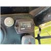 Image 23 : BOBCAT CLARK 732 SERIES SKID STEER WITH BUCKET/GRAPPLE - RUNS AND DRIVES! MECHANIC'S SPECIAL