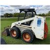 Image 5 : BOBCAT CLARK 732 SERIES SKID STEER WITH BUCKET/GRAPPLE - RUNS AND DRIVES! MECHANIC'S SPECIAL