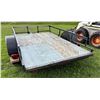 Image 7 : TILT BED TRAILER - 8-FT 9-IN BED - PULLS GREAT!
