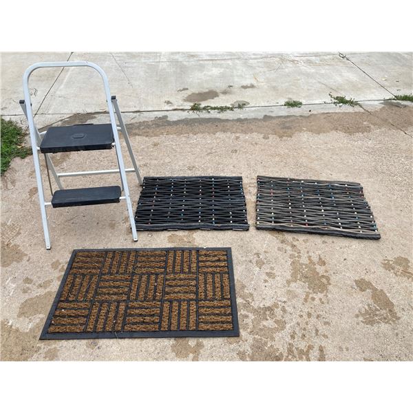 STEP LADDER AND DOORMATS