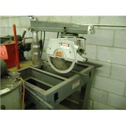 BLACK & DECKER RADIAL ARM SAW