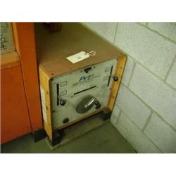 AIRCO 250 AMP AC/DC WELDER