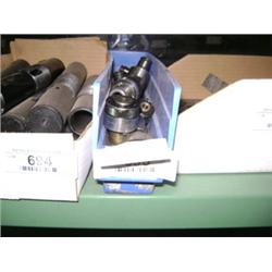 BOX OF THREADED COULPLINGS