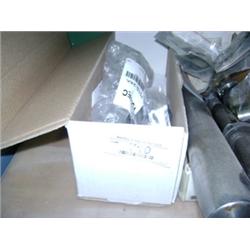 BOX OF WASHERS / CHUCKS / BORING BARS