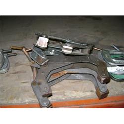 LOT OF CLAMPS