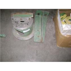 BOX OF GRINDING WHEELS