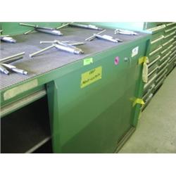 LISTA 2 DOOR TOOLING CABINET