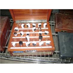 VAN KEUREN THREAD WIRES