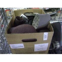 BOX OF SAND PAPER / BUFFING ATTACHMENTS