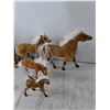 Image 6 : Lifoam 1978 Styrofoam Cooler, (2) Dog Statues, (4) Horse Toys, Medic Bear Toy, Dawn 1978 Statue