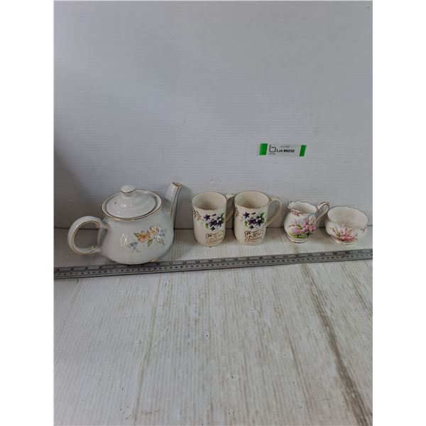 Ceramic Tea Set, (1) Royal Oak Teapot, (2) Royal Albert, (2) K. Annsley