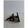 Image 3 : Pneumatic Dual-Action Random Orbital Sander ( as is)
