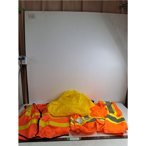 (2) Reflective Safety Vests, Rain Poncho