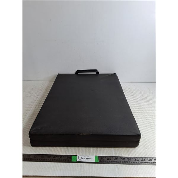 Folding Mechanic Floor Pad 48"x17" ( cannot ship)