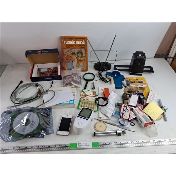 Levende Norsk Book, iPhone 4, Letter Opener, 12V Adapter, TV Antenna, Misc